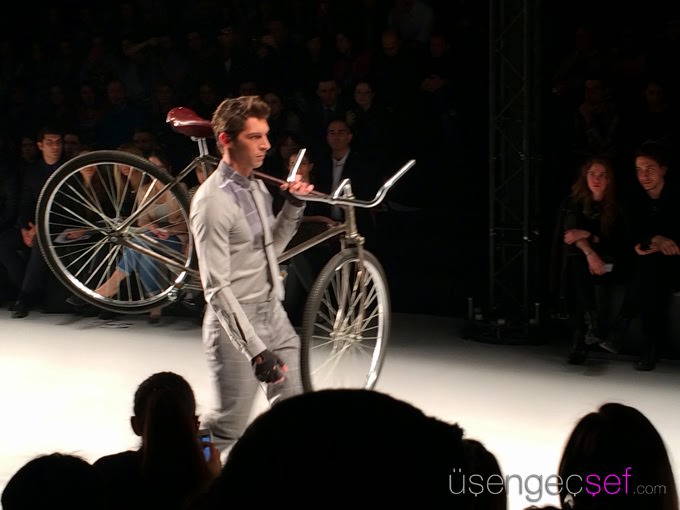 Niyazi Erdoğan’ın MB Fashion Week İstanbul 2014 Defilesi’nden